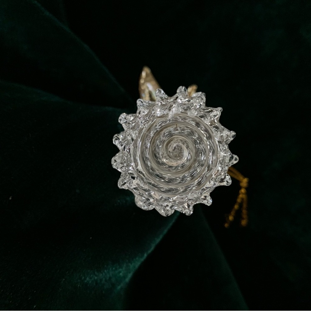Handspun Glass Pineapple Ornament (Clear and Gold) - Picture 2 of 5
